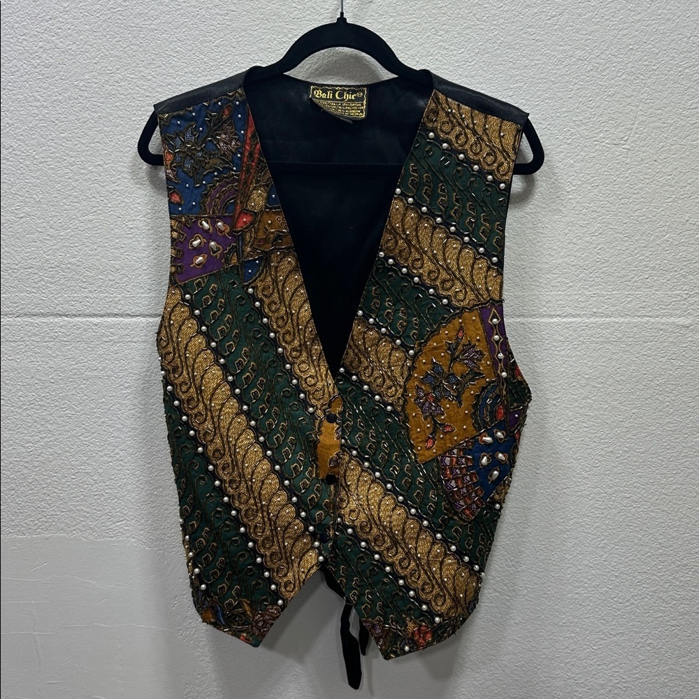 Vintage Beli Chic Women's Colorful Patchwork Vest - Picture 8 of 8